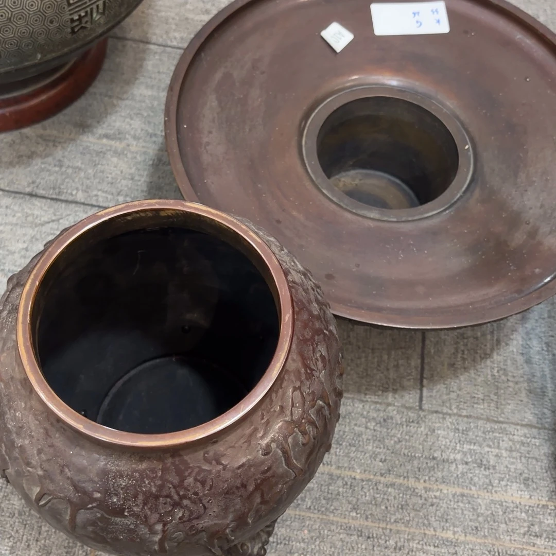 理***想非常喜欢这个瓷器