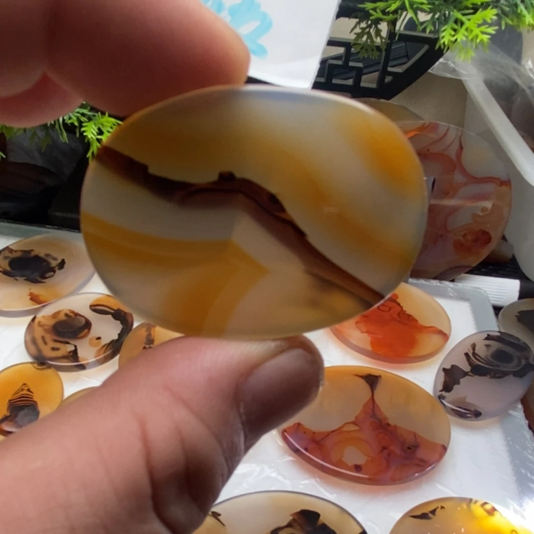 【闪购商品】玛瑙/玉髓颈饰未镶嵌回****春