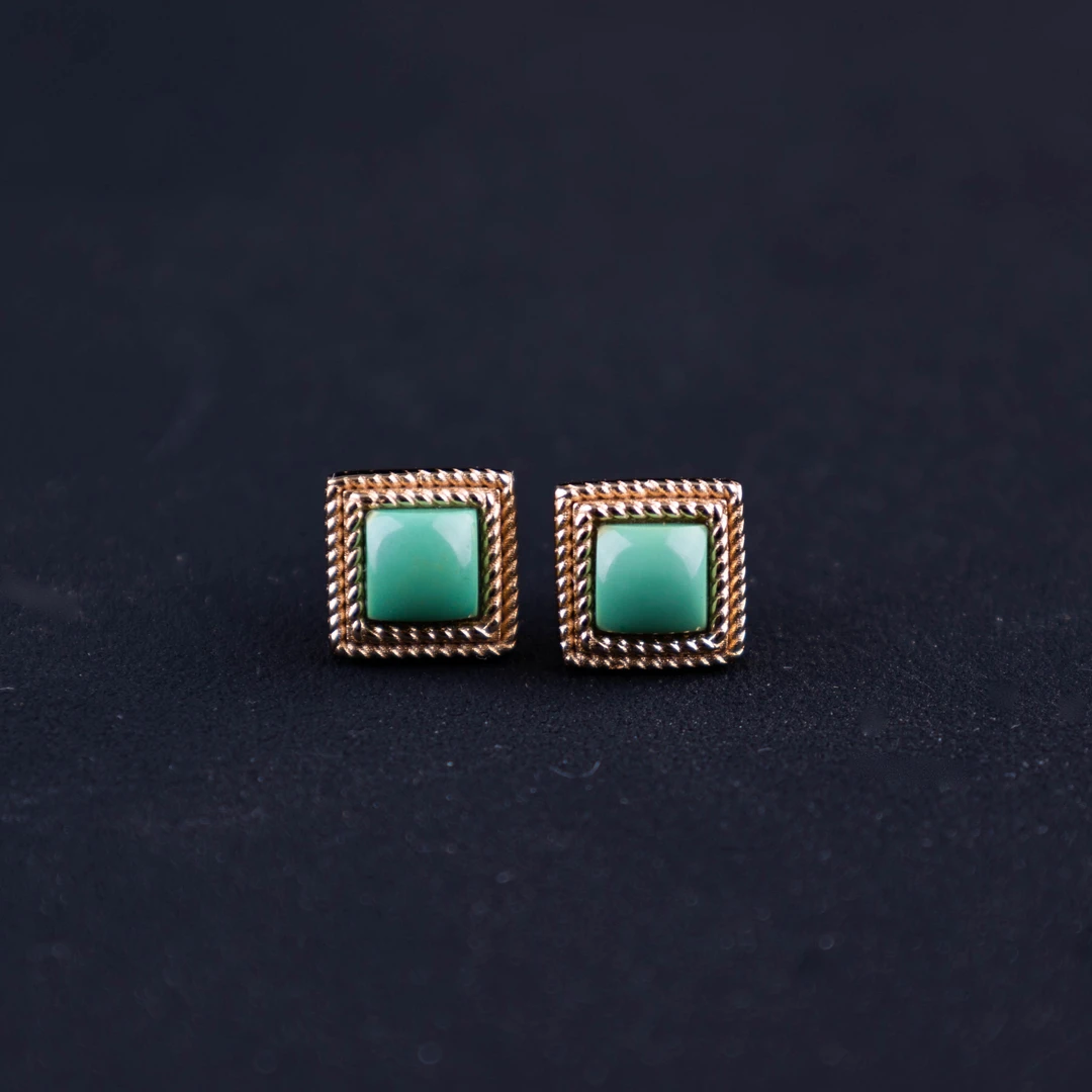 天然原矿绿松石镶嵌合金方形麻花边耳钉【多样性发货一对】