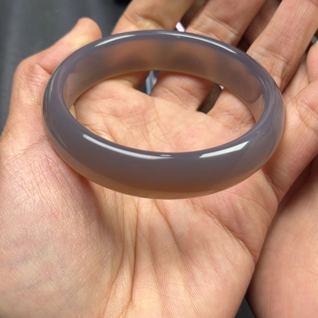 玛瑙/玉髓颈饰未镶嵌多样性钢板料玉髓烟紫手镯货头