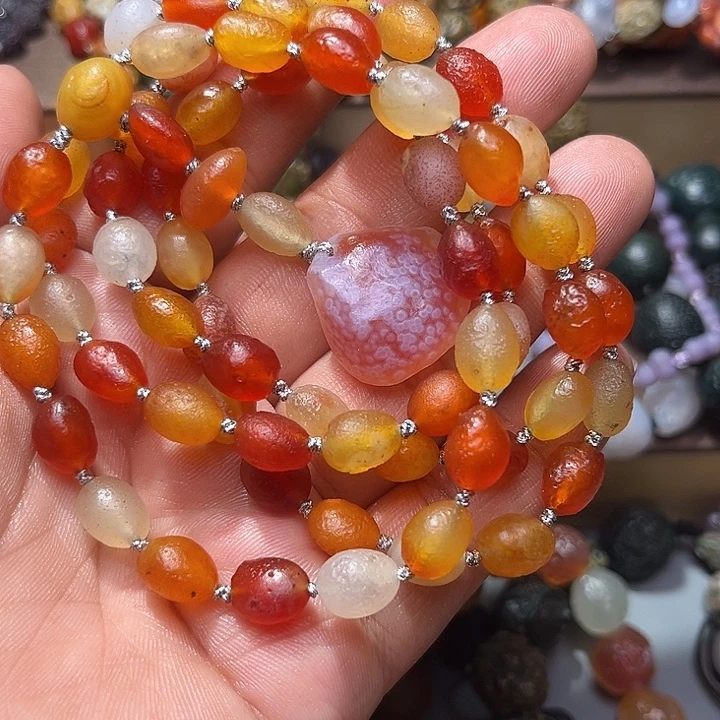 阿拉善彩玛瑙手串