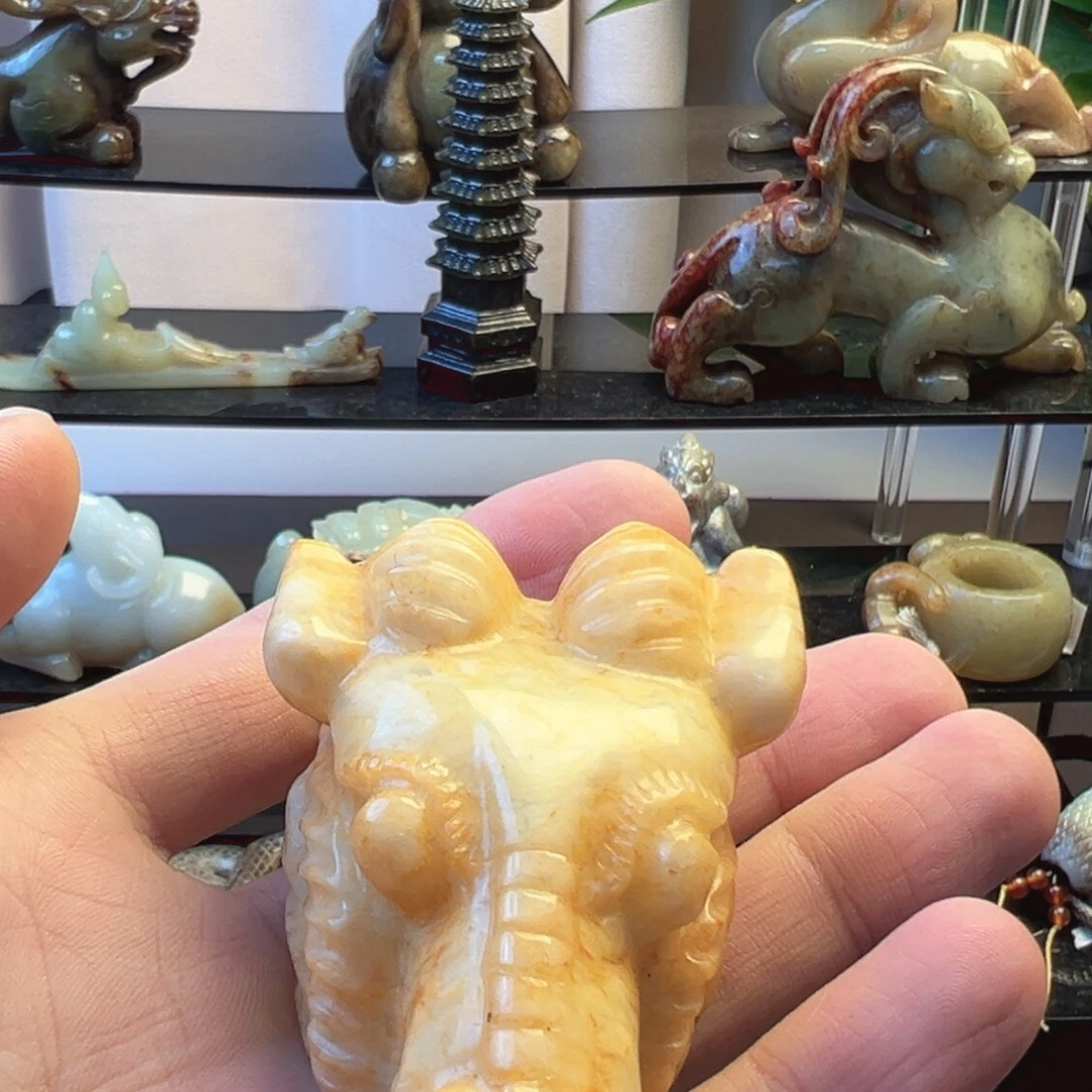 和田玉（糖玉）未镶嵌挂件