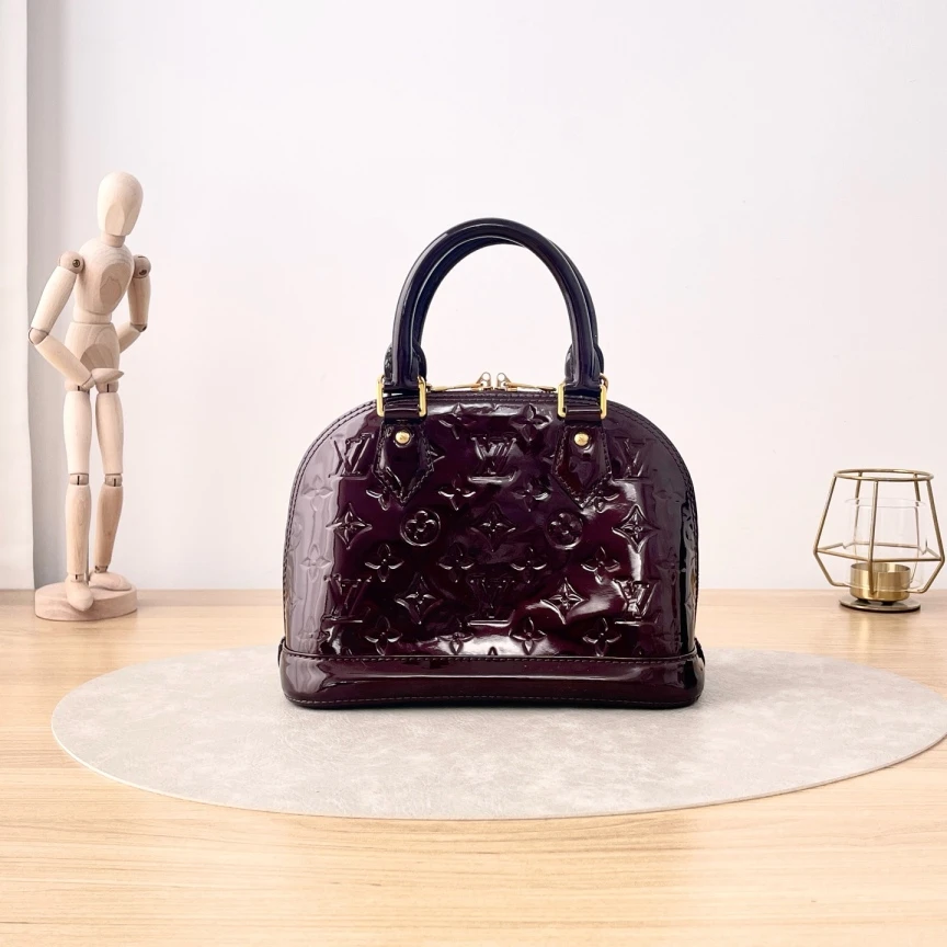 95新 LouisVuitton/路易威登 【九筒奢品】贝壳/单肩包/8756