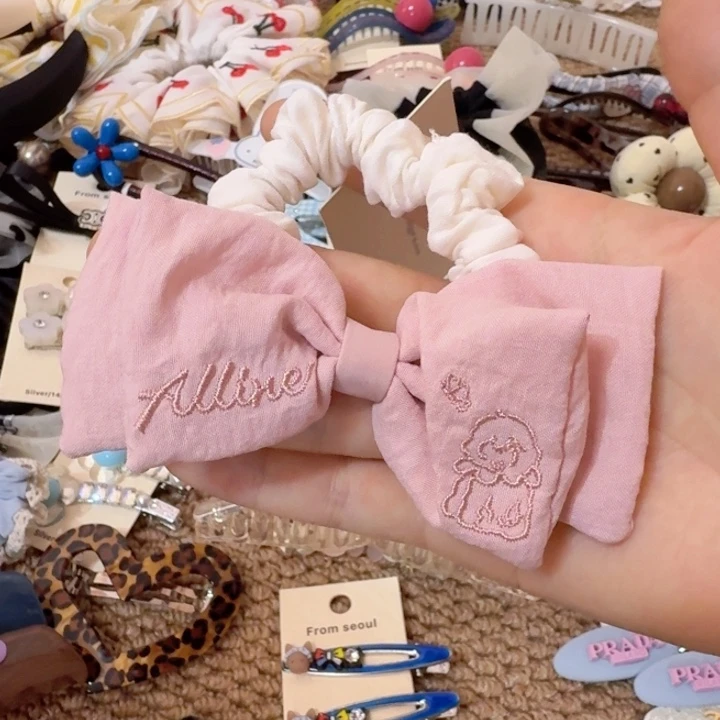 皮质铁合金粉色蝴蝶结
