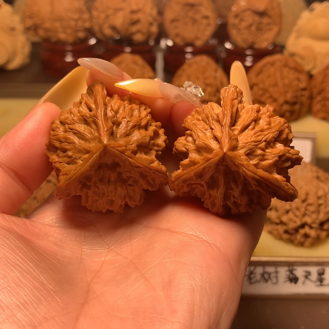 吊坠文玩核桃全品盘山三棱正奔