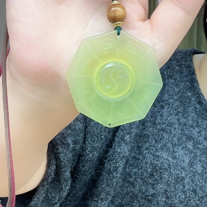 蛇纹石玉合金颈饰