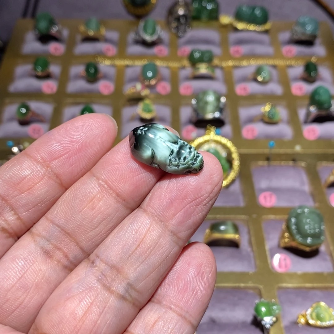 八***3未镶嵌和田玉（碧玉）珠宝半成品