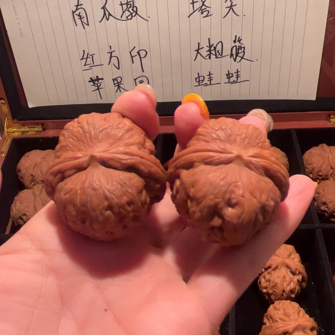 狼***哥桃核吊坠平谷元宝