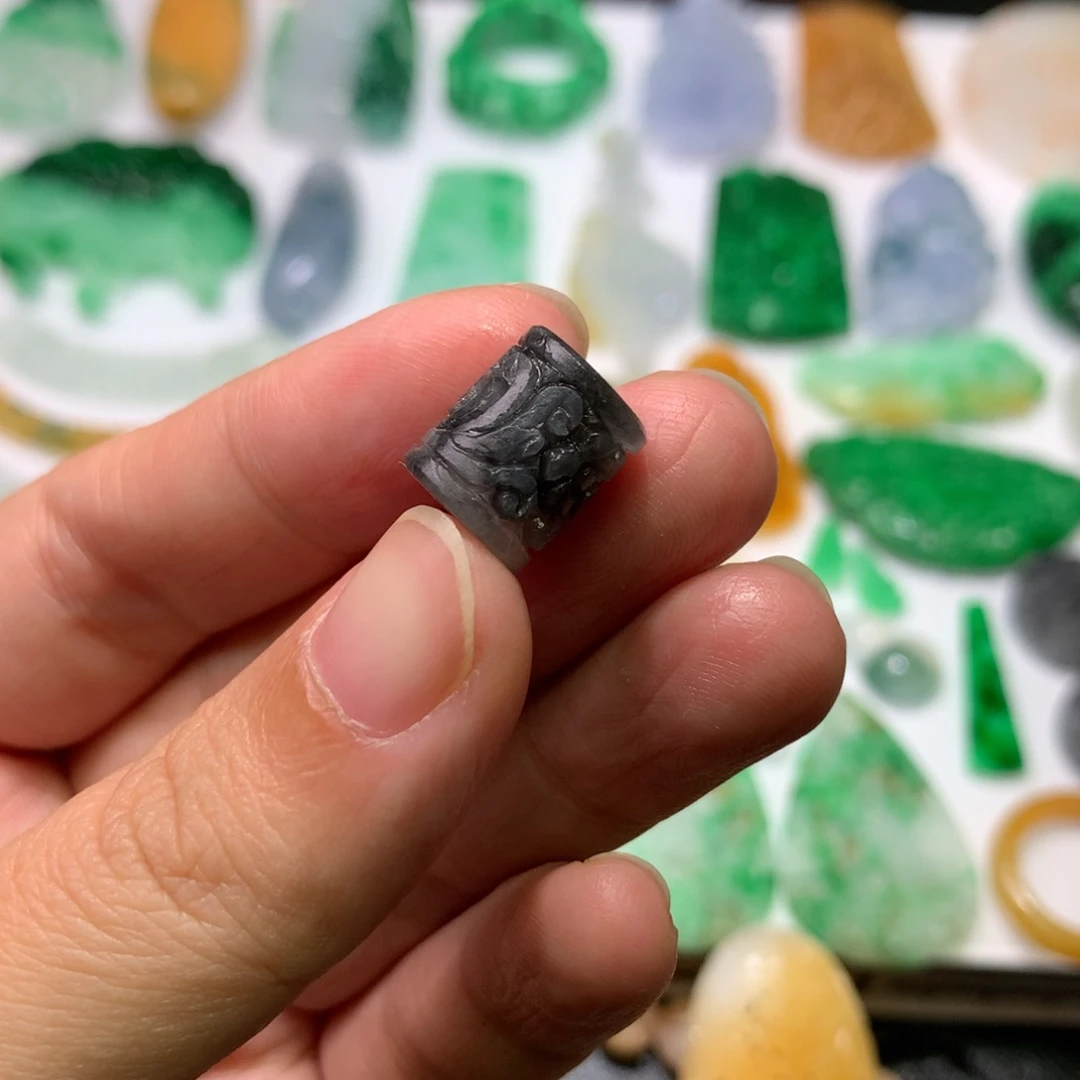 未镶嵌定制翡翠桶珠