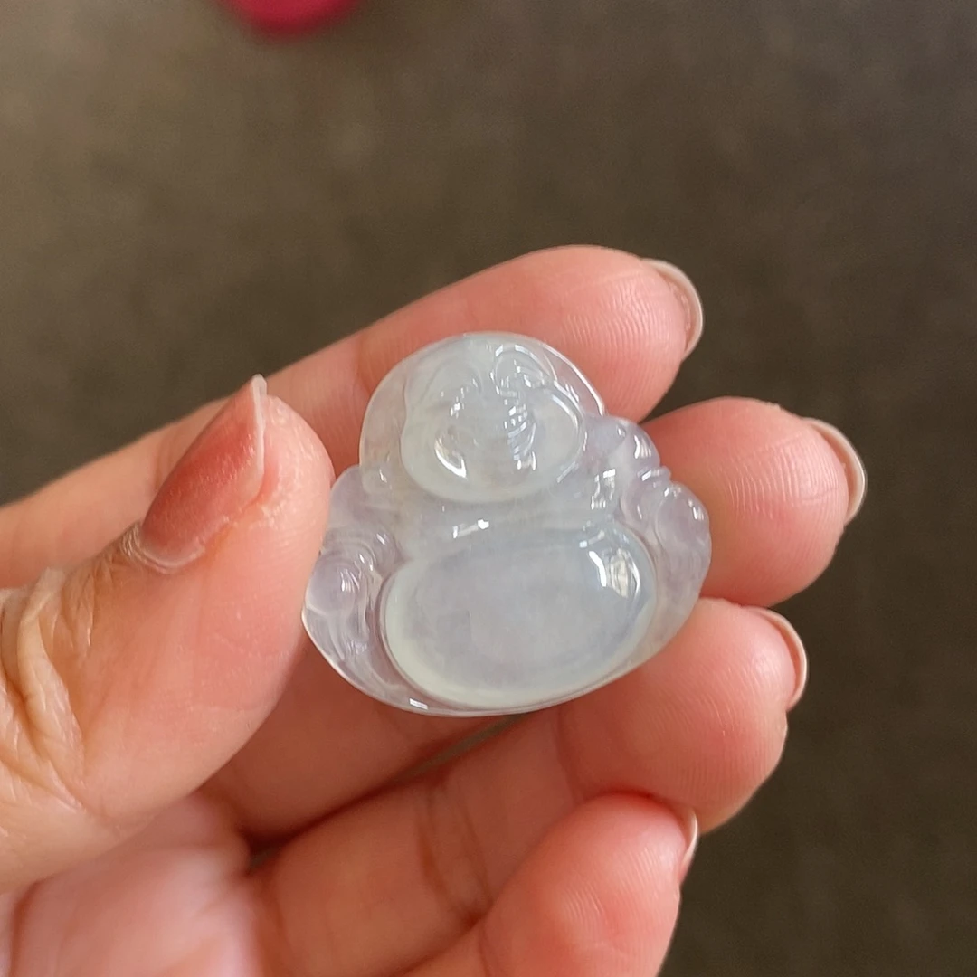 翡翠颈饰未镶嵌佛公