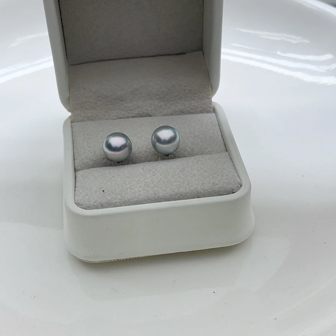 18K金镶嵌耳饰海水珍珠