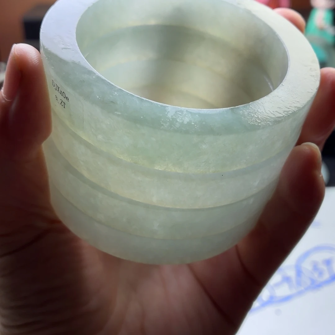 航***者未镶嵌缅A翡翠定制翡翠