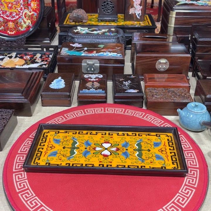 紫檀木类成套家具