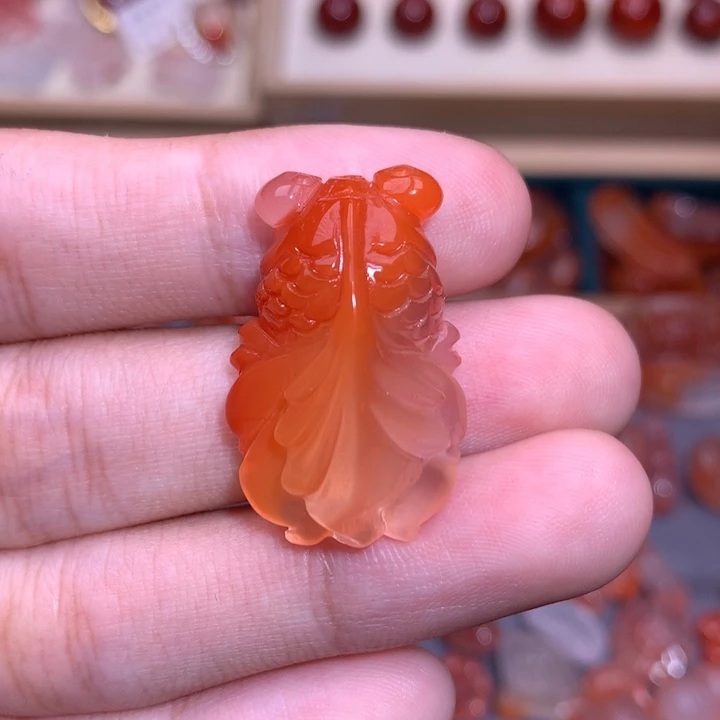 南红玛瑙未镶嵌珠宝半成品金鱼