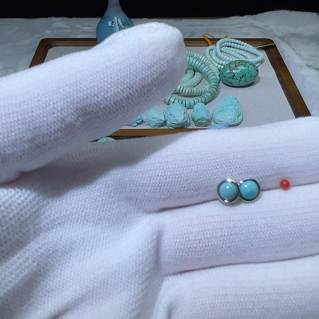 南红玛瑙未镶嵌珠宝奇石