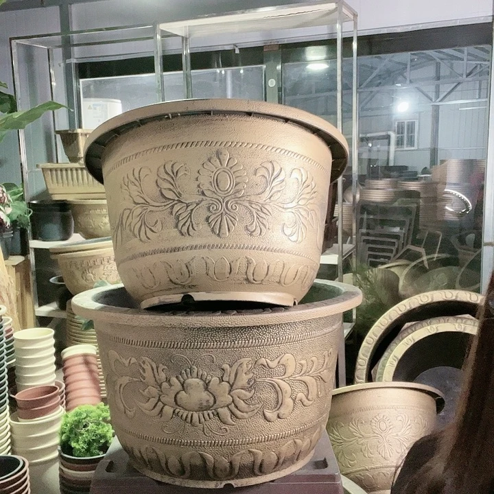 圆70两个有孔金色的