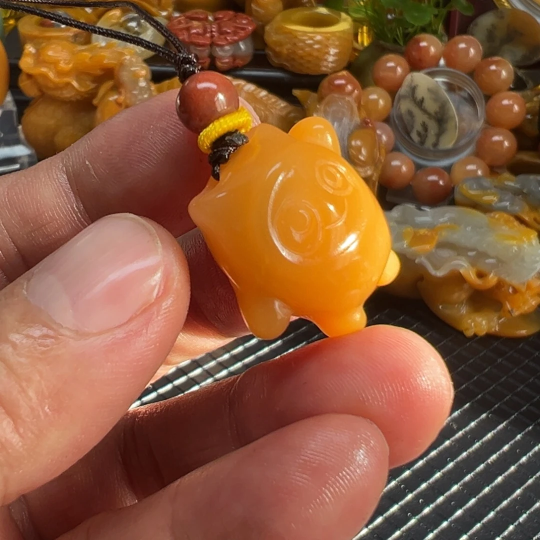 石英质玉未镶嵌颈饰
