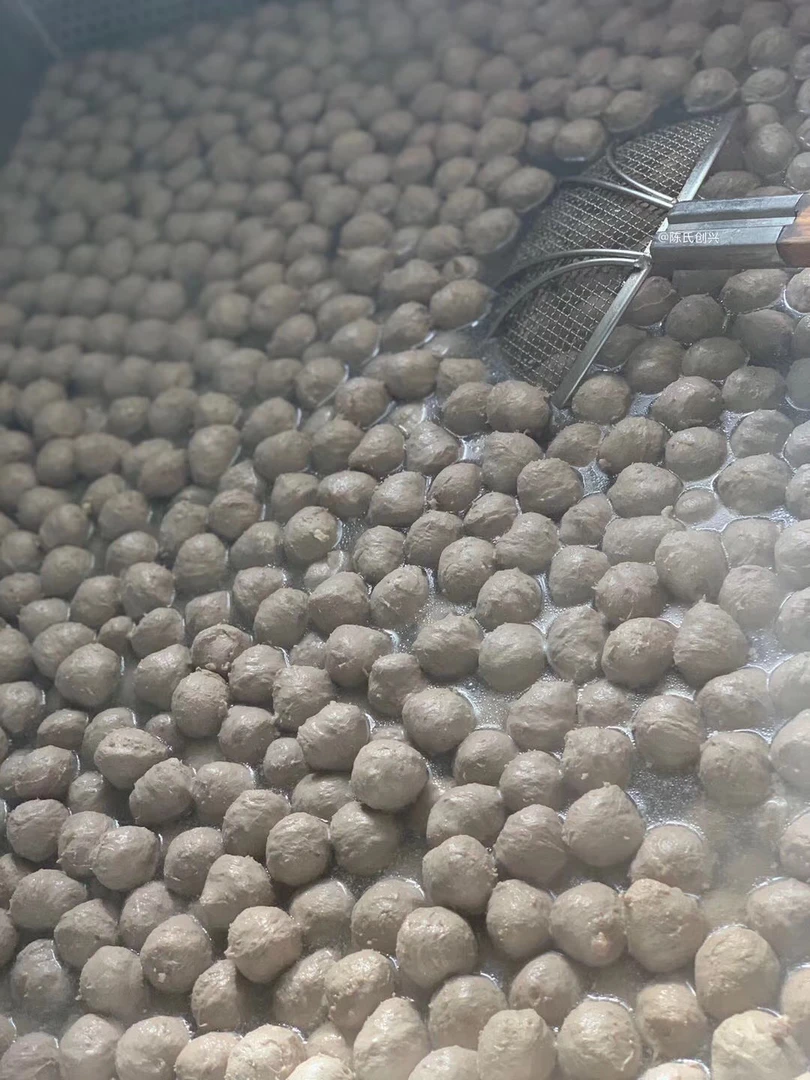 自家档口潮汕特产手工牛肉丸牛筋丸多种丸子 火锅食材烧烤丸子