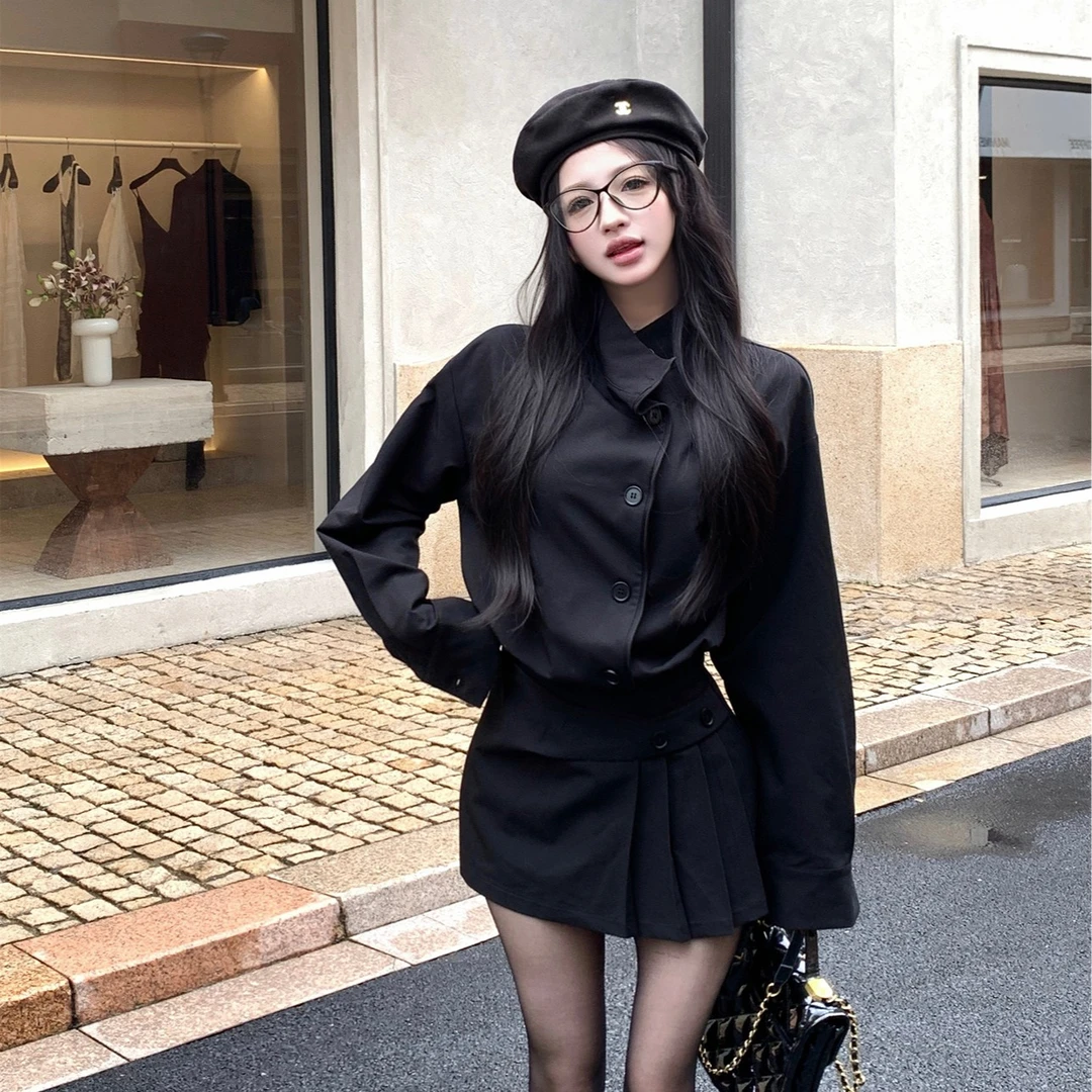 时尚御姐风立领黑色排扣长袖连衣裙女气质小众高级感收腰百褶短裙