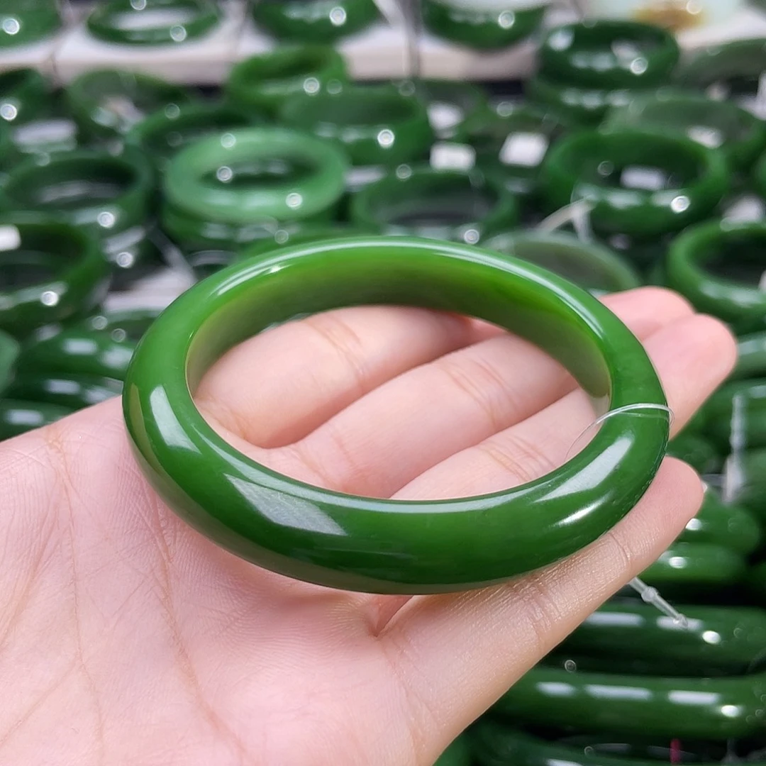 未镶嵌手镯和田玉（碧玉）