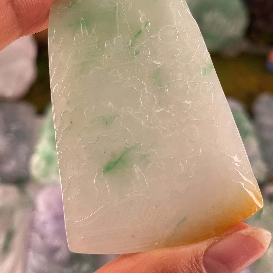 颈饰未镶嵌翡翠山水牌
