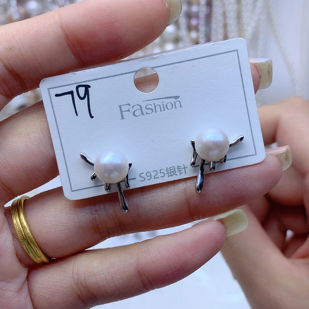 【闪购商品】银S925镶嵌淡水珍珠耳饰