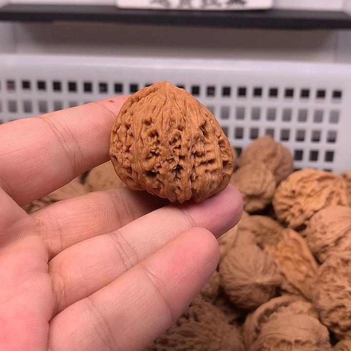 金***子文玩核桃吊坠核桃