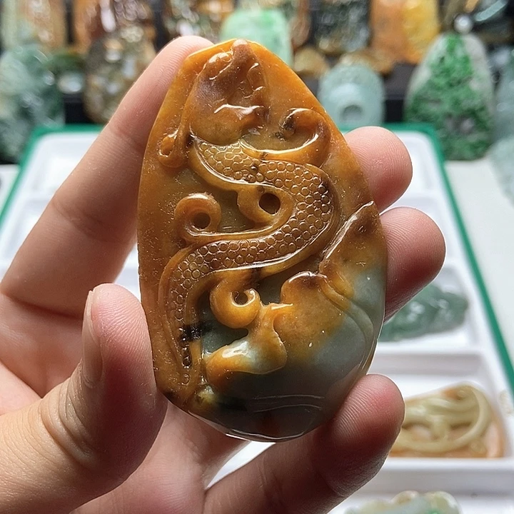 颈饰未镶嵌翡翠翡翠a货