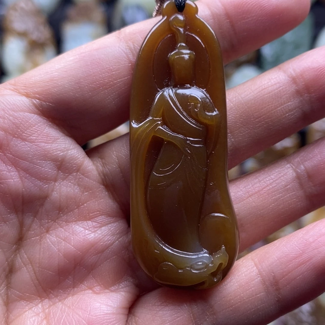 吊坠(不含链)未镶嵌和田玉（糖玉）