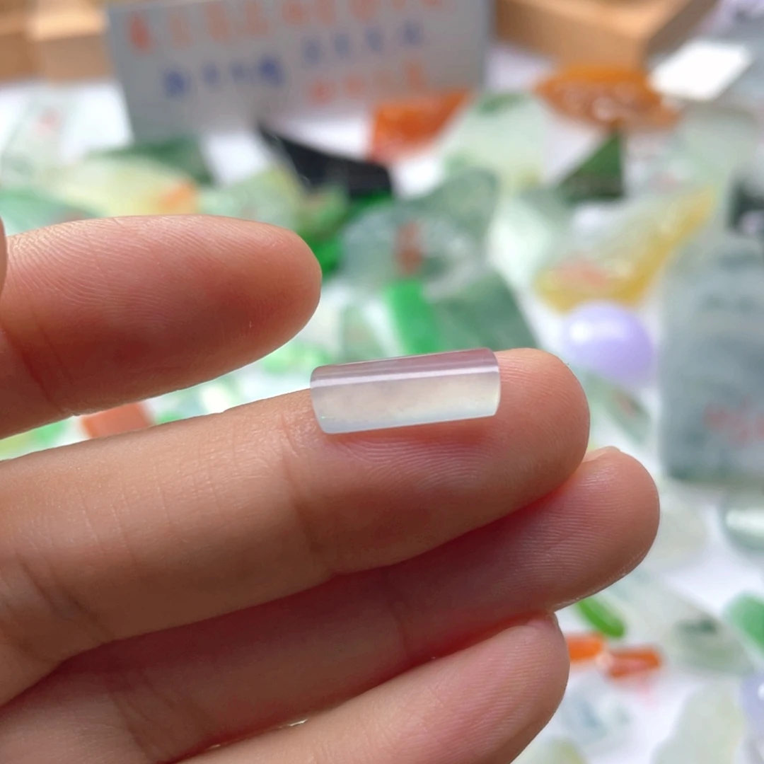 定制翡翠未镶嵌天然缅甸翡翠