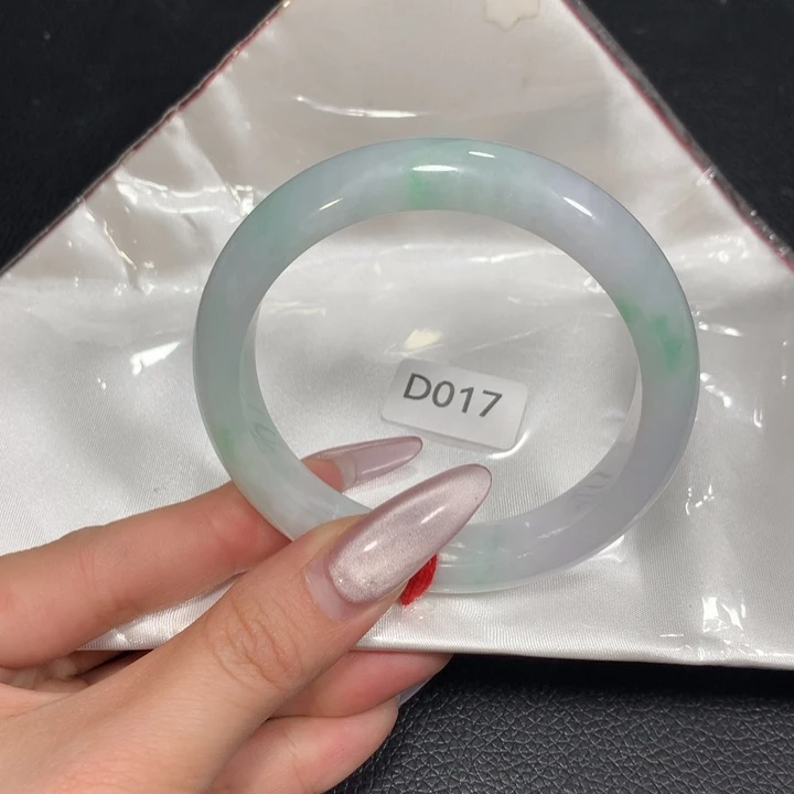 翡翠未镶嵌手镯D017-04