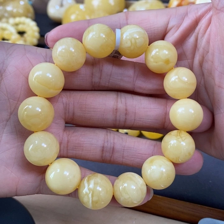 琥珀裸石未镶嵌单圈