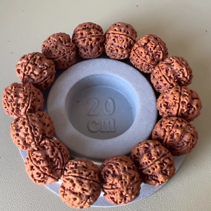 手串金刚菩提02五瓣24蜂王