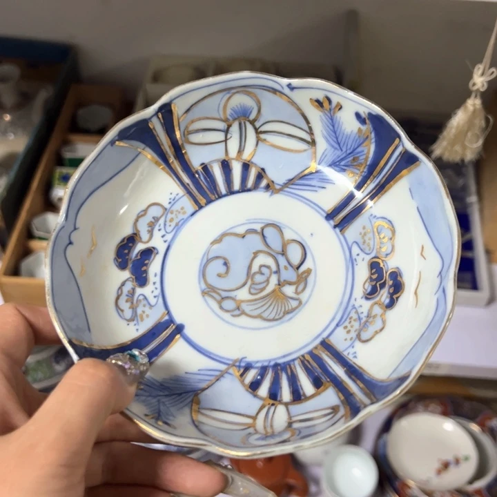 盖碗瓷器直播放漏中