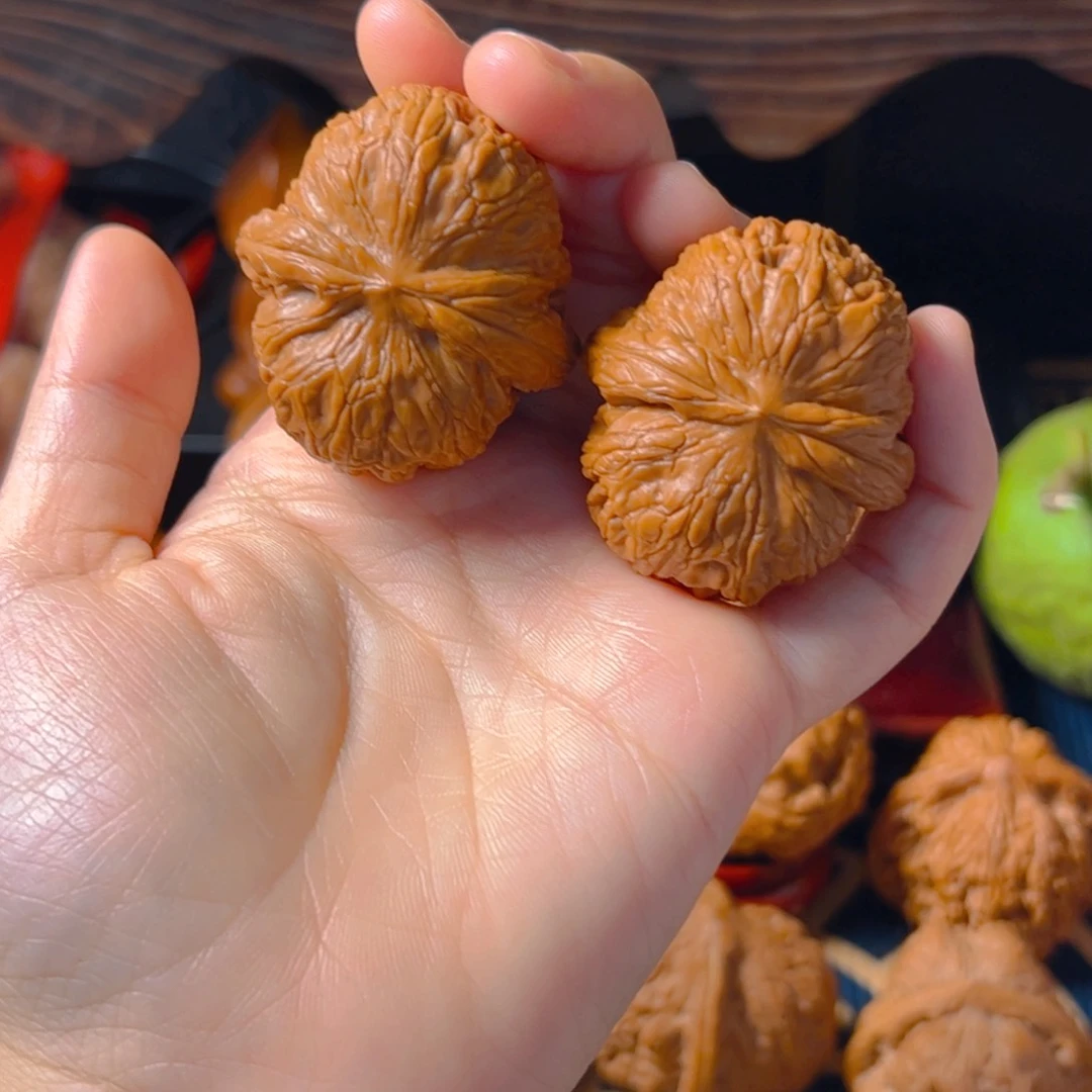 文玩核桃把件元宝40