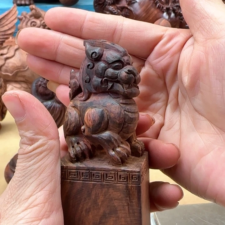 黄花梨/降香黄檀貔貅印章