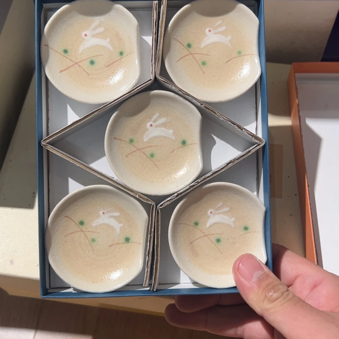 瓷片哈哈哈我也是很喜欢这个
