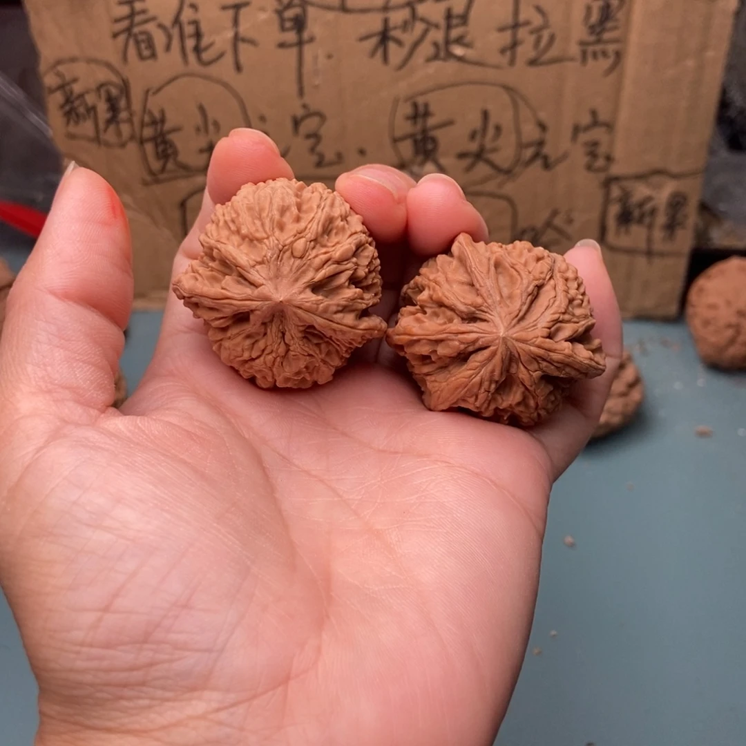 鹅***兄吊坠文玩核桃蚂蚁纹异形59