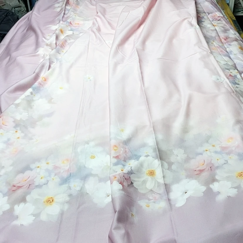 【闪购商品】棉240-250布料飞花