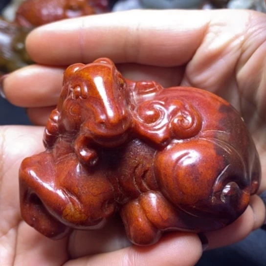 白玉菩提吊坠摆件