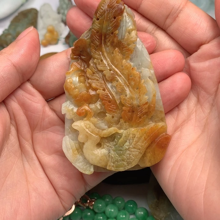 假***如定制翡翠未镶嵌翡翠
