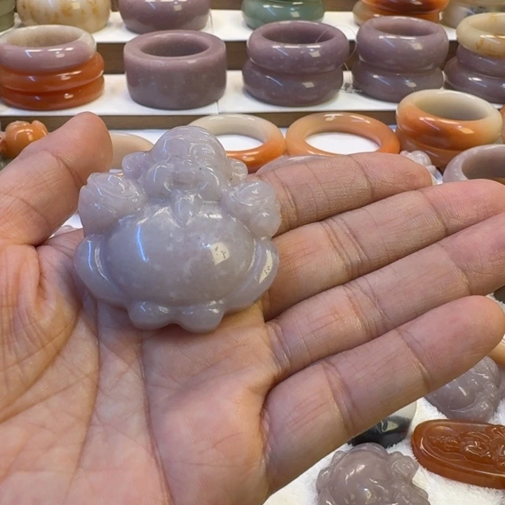 石英岩玉未镶嵌手镯