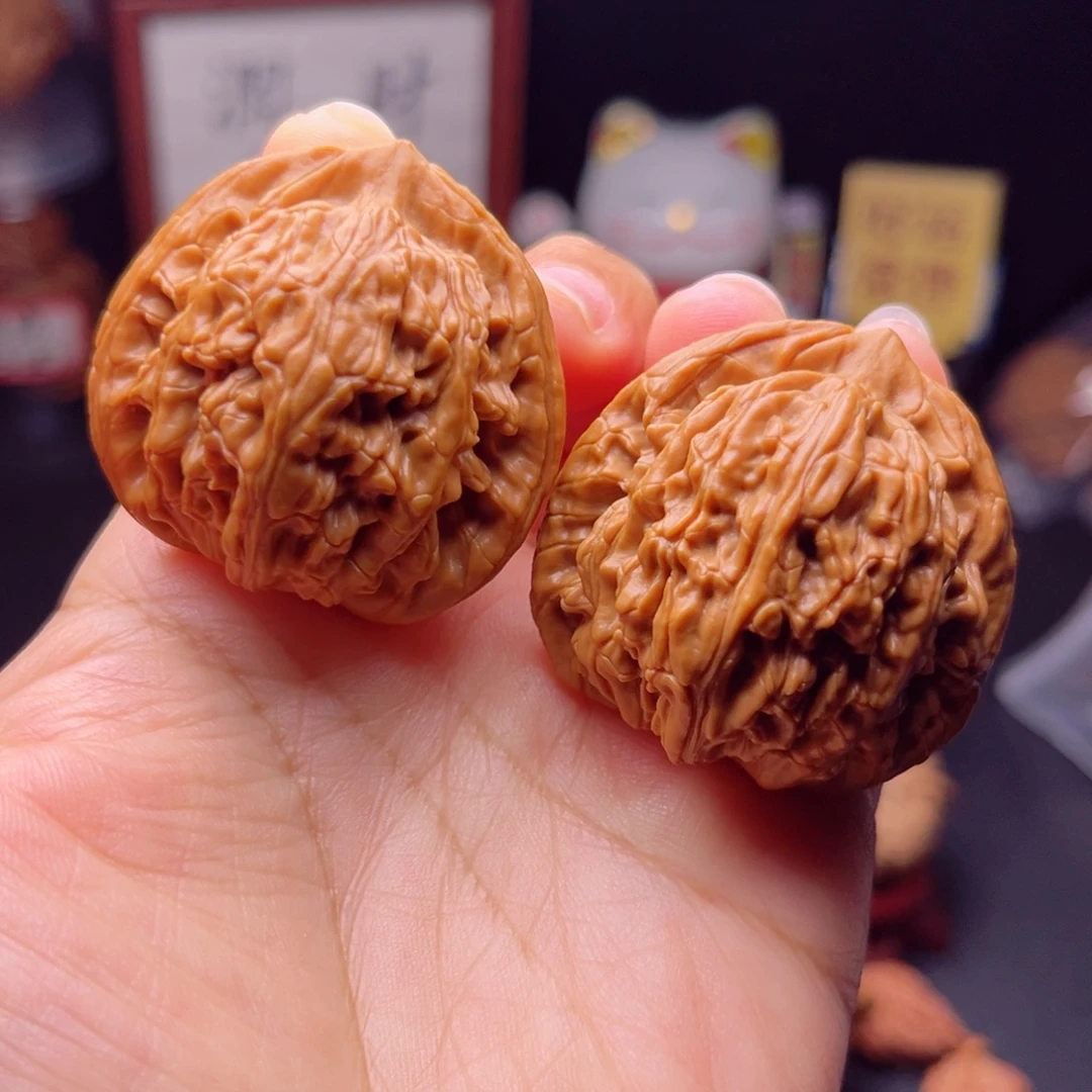 文玩核桃吊坠全品平谷虎头王