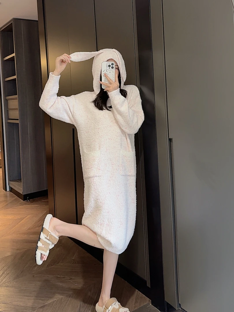【大静静】兔耳朵~毛茸茸连帽睡衣裙2639