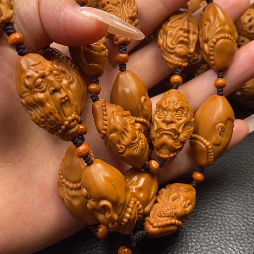 橄榄核手串十八罗汉脖挂