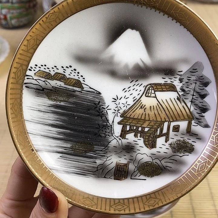 瓷器 盘子 钵 咖啡杯木器 木粉