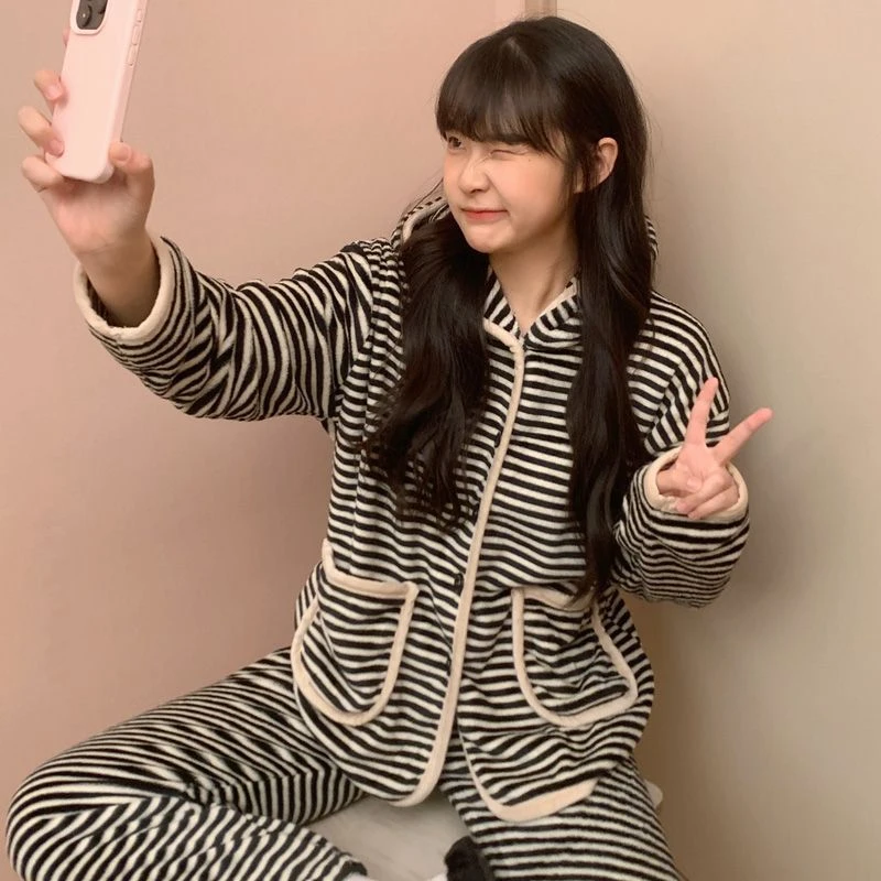 韩系少女高级珊瑚绒睡衣女款冬季2024保暖连帽开衫长裤家居服套装