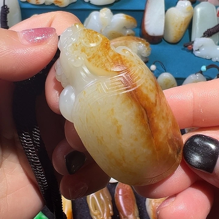 和田玉未镶嵌吊坠(不含链)