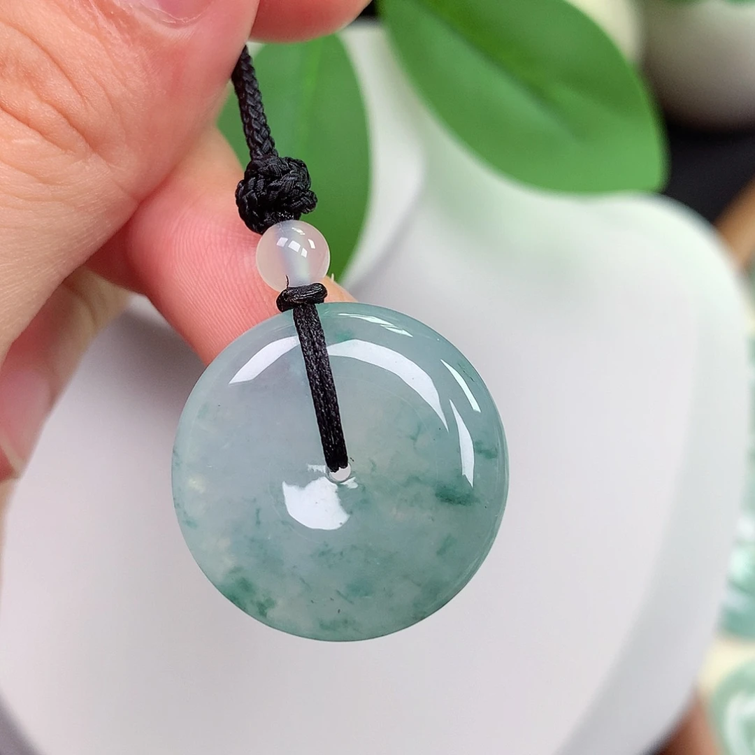 颈饰未镶嵌翡翠平安扣 23.9x6.4mm