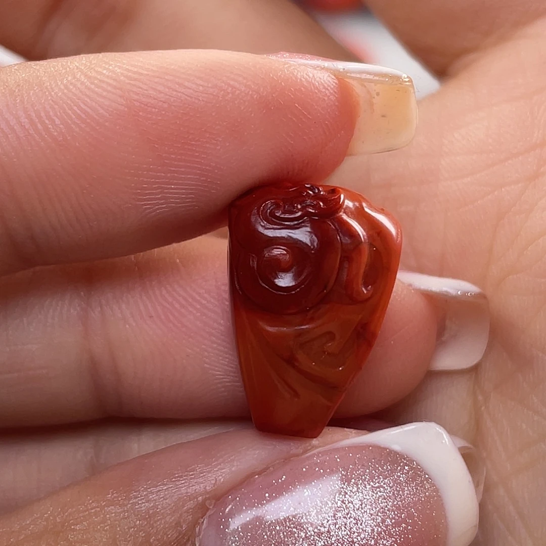 南红玛瑙未镶嵌颈饰